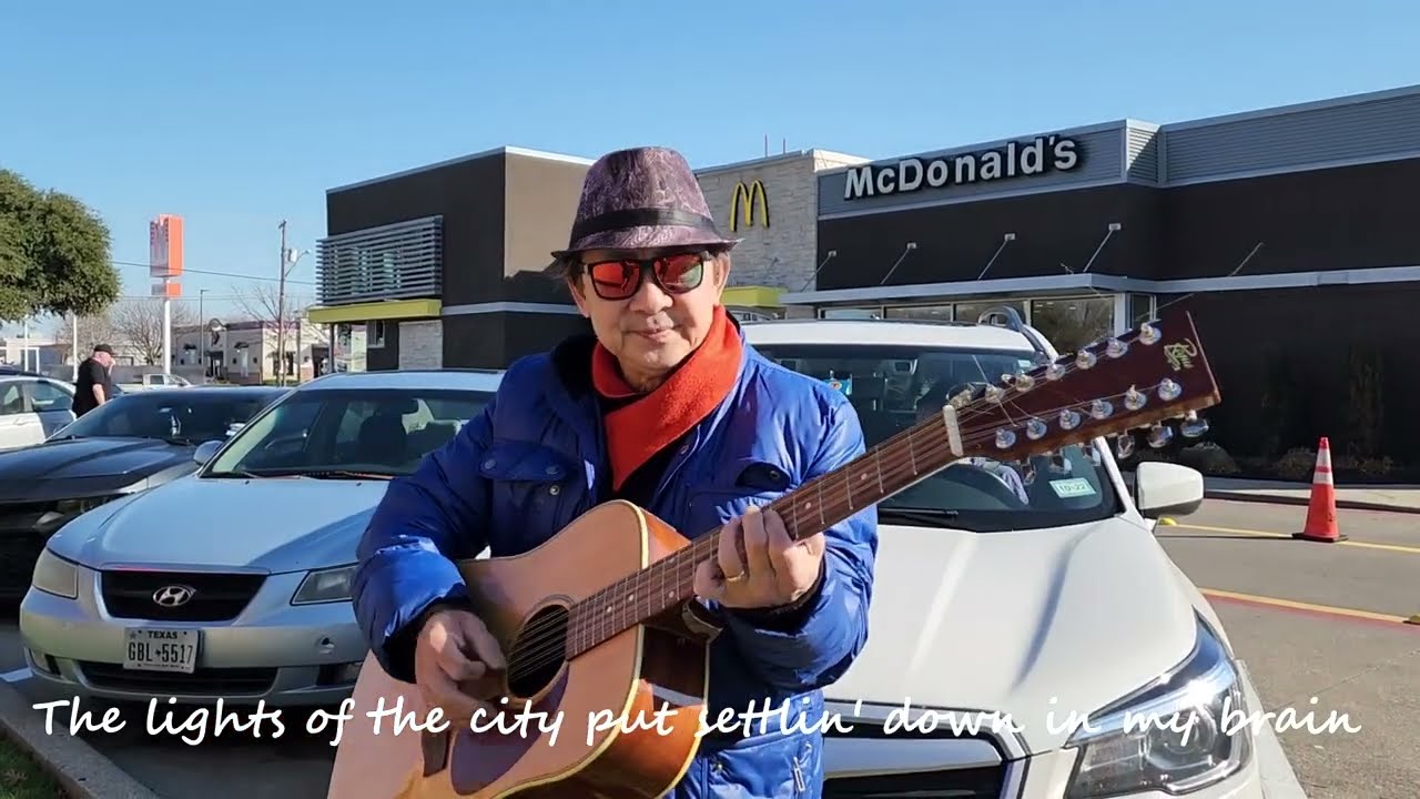 Me and you and a dog named Boo - LOBO - cover with Lyrics