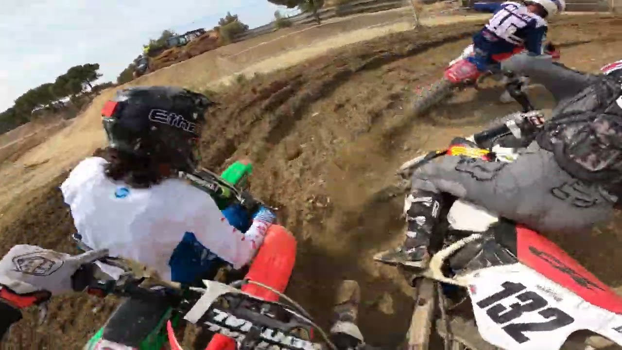 MX VINTAGE RACE CHATEAUNEUF 2022 (2strokes, Crashs, battle, lappers...)