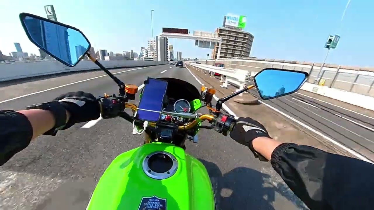 ride on the highway in spring／Kawasaki ZRX1200R