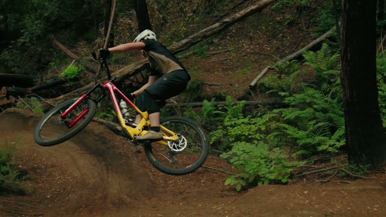 THROUGH THE WOODS with @thebigoutsidemtb  film by TheLoamShooter