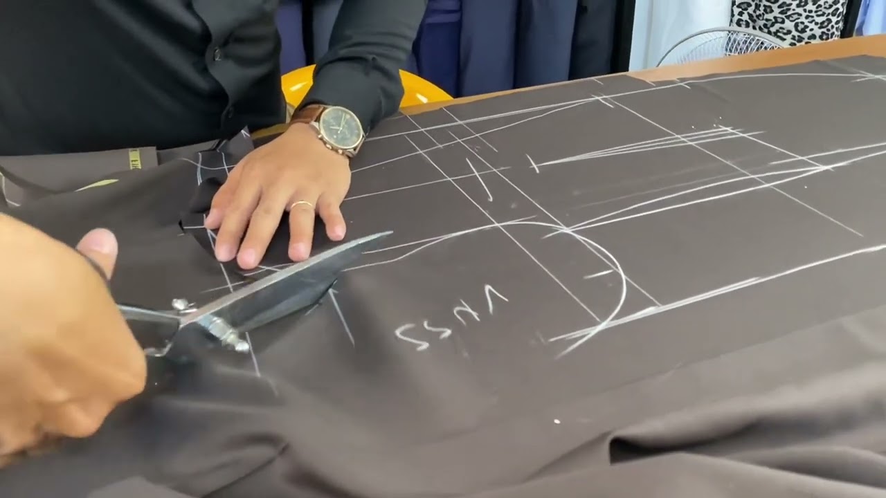 Cắt áo vest nam veston duy Tân