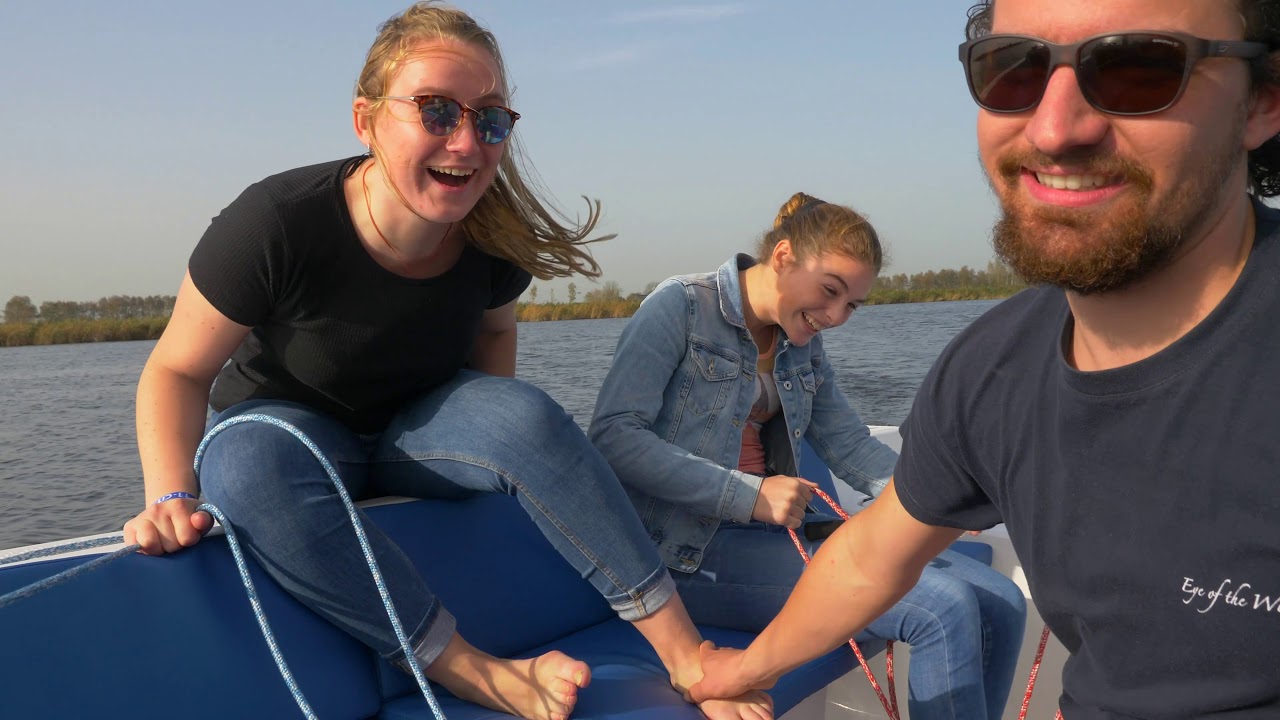 Aira Boats