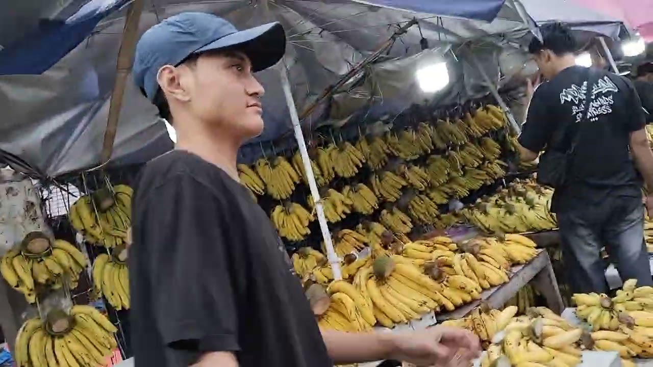 Penjual pisang kebayoran lama 