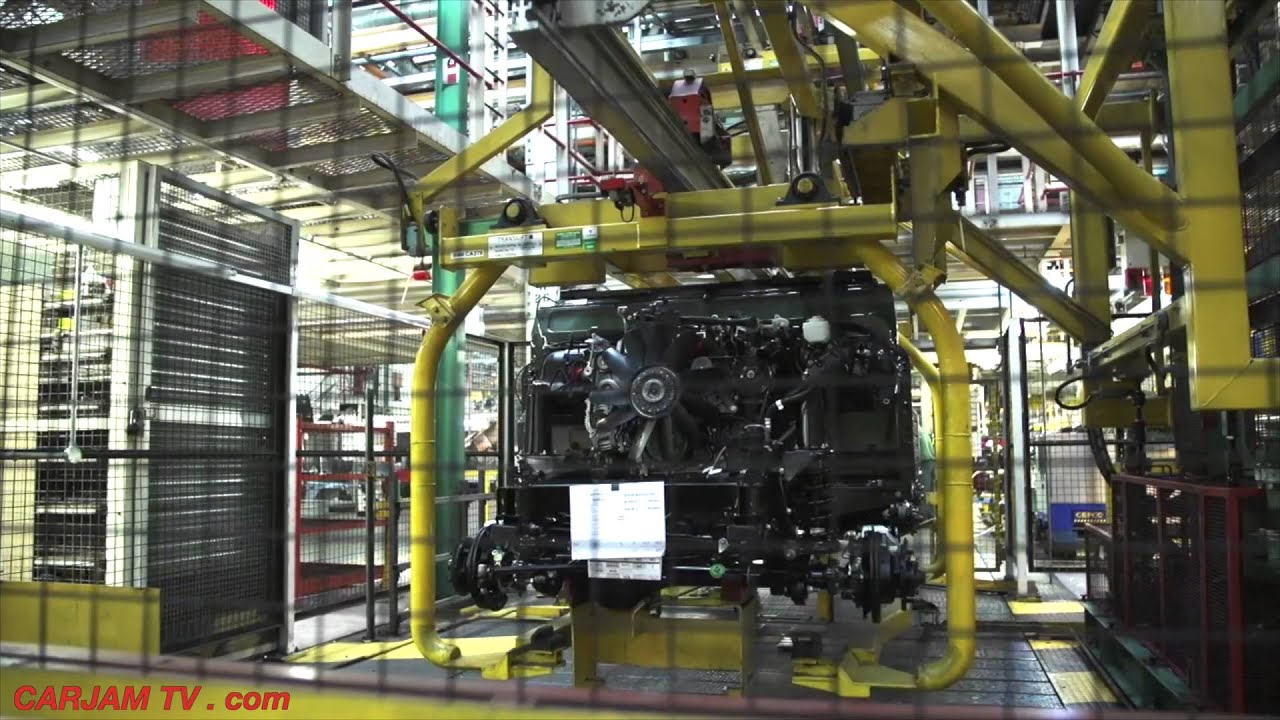 2015 Land Rover Defender Production Line Part 1/2 Factory LR Defender Final Edition 2015 CARJAM TV