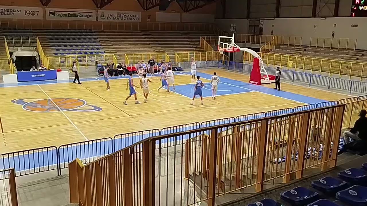 CeCe - Basket Riccione 2 quarto