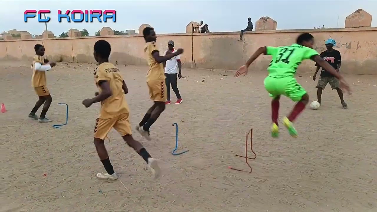 L'entraînement de FC KOIRA DE GAO 
