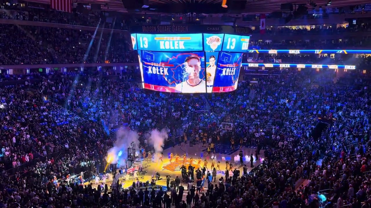Knicks starting lineup for opening night 2025