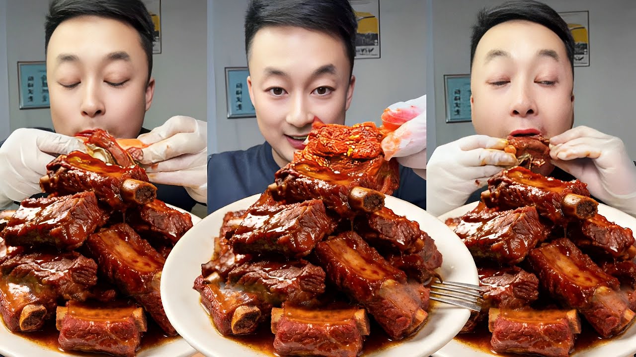 Eating big beef ribs, so delicious! #yummy #foodie #night-time #food videos #dazzling