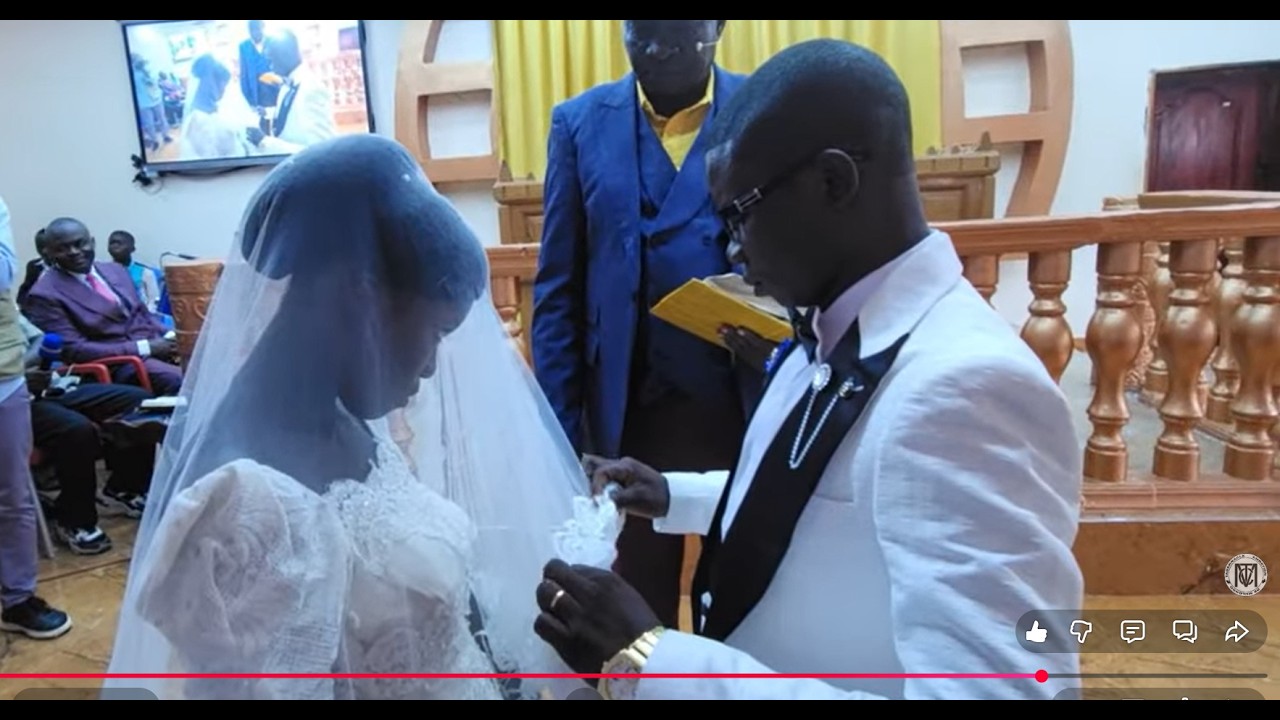 LA CEREMONIE DE MARIAGE