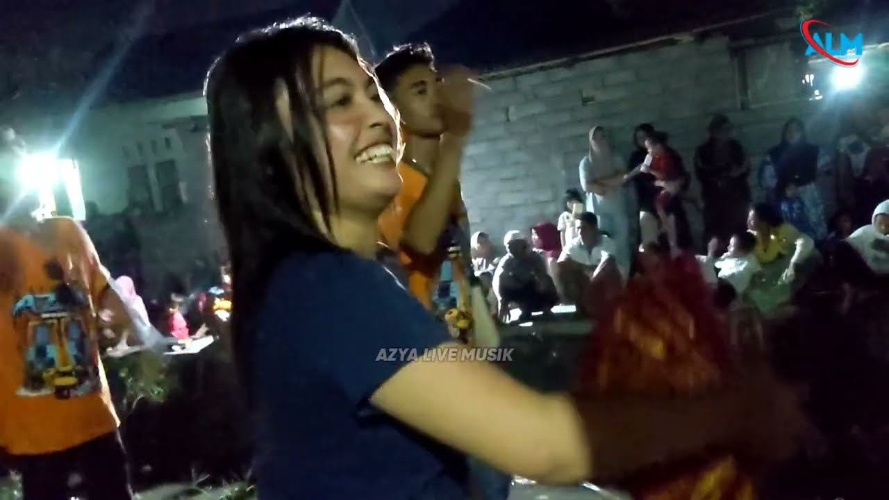 😱INI BARU CEWEK PRO..!! NUN JOGET DIDEPAN ACARA PERNIKAHAN MANTAN - AZYA MUSIK