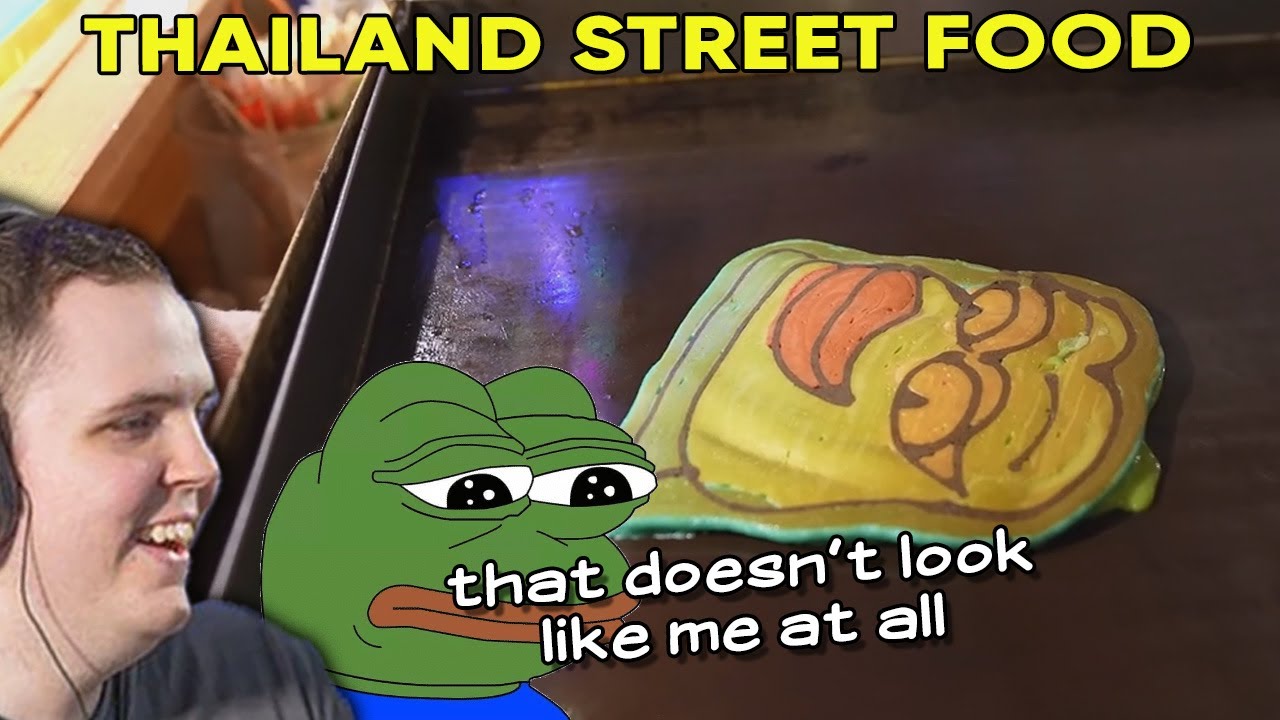 Pepe Pancake Art | Bulldog Reacts to Dancing Bacons