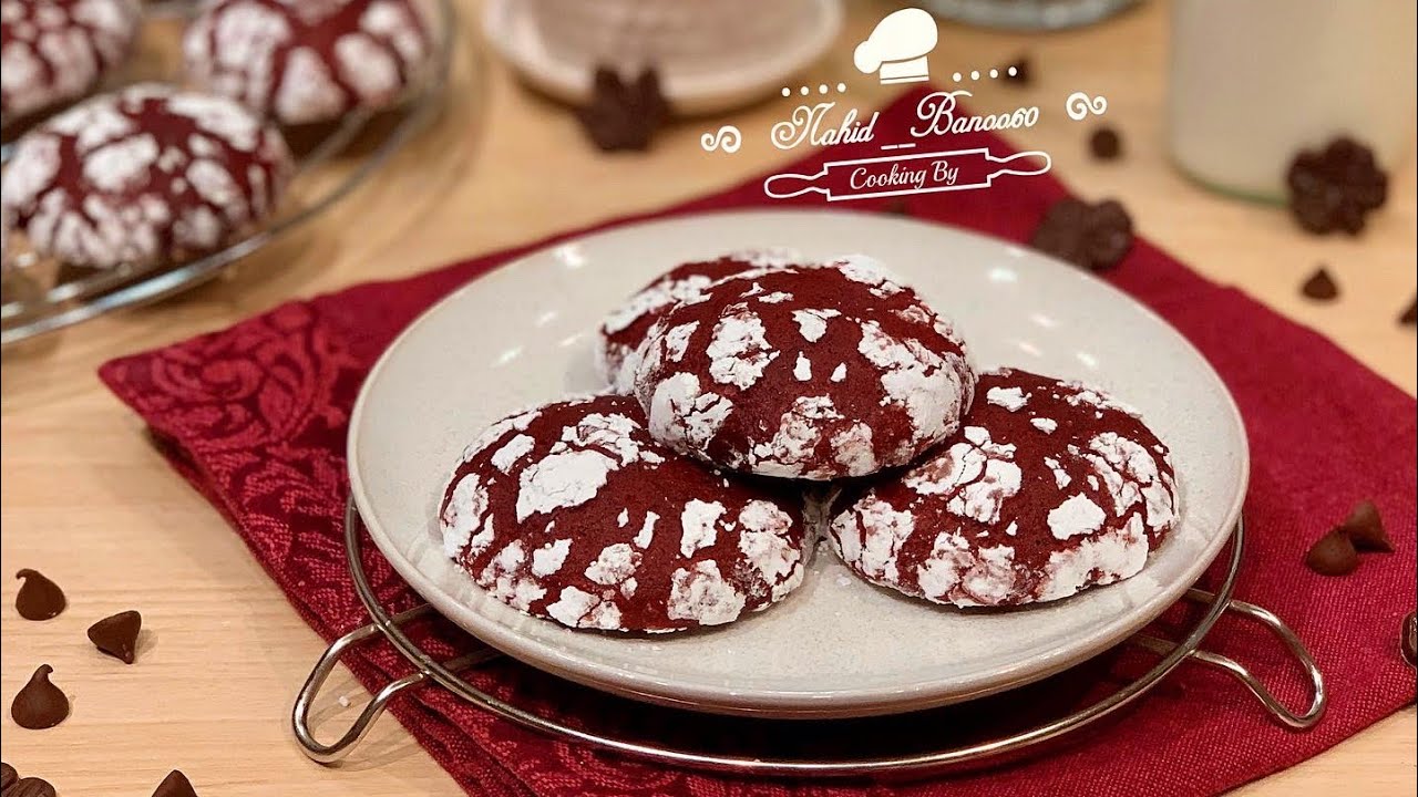 Soft and Chewy Red Velvet Crinkle Cookies |  کوکی ردولوت ترک‌دار