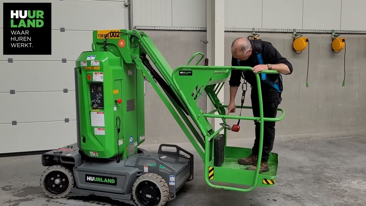 Hoe bedien ik een masthoogwerker elektrisch 10 m - Huurland - Instructievideo