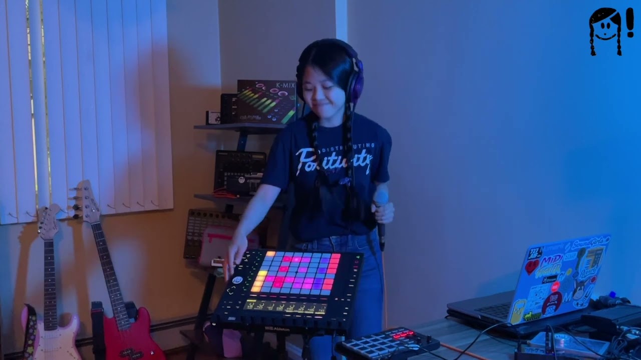 dolltr!ck - Age (Ableton Live 11.2 Performance) | #beatober 2022 [12/31]