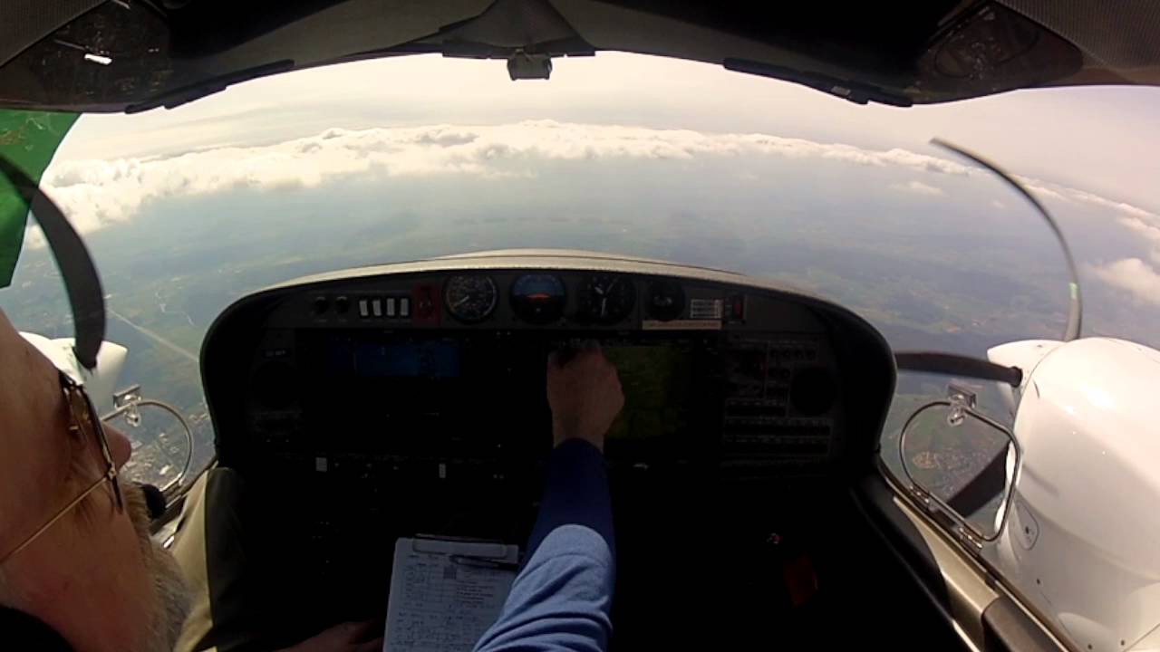 DA42-VI IFR Nuremberg Arrival and Landing ILS R10