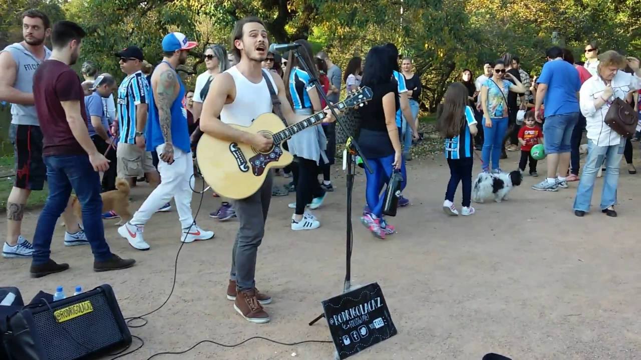 Rodrigo Lacaz - Under Pressure (Queen & David Bowie Cover)