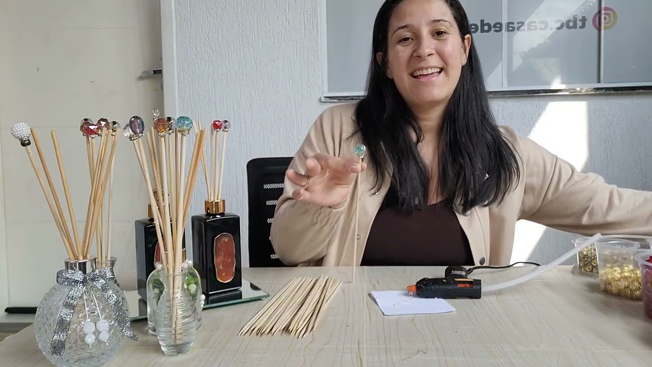 Faça você mesmo veja como é prático e rápido criar varetas decoradas que encantam e vendem