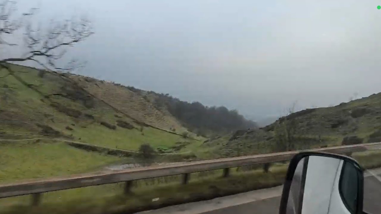 Newfield Head Lane, Newhey, Rochdale, UK(landscape and northern winds)