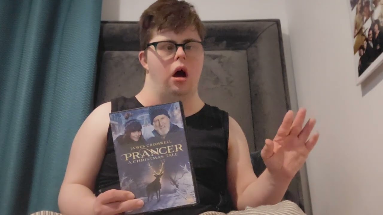 Dvd.     Snack.     Movie