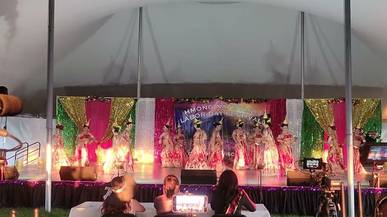 Oshkosh Hmong Labor Day 2025 - Ntxhais Yeeb Suab  - Group B2 Round 1 (from Sacramento, CA)