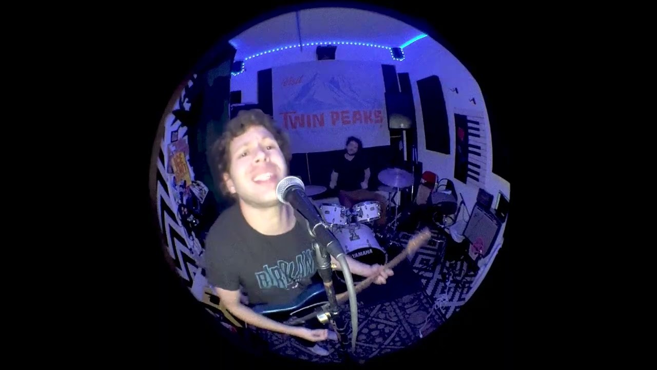 PNKR - Heartbeat Hologram (Official Video)