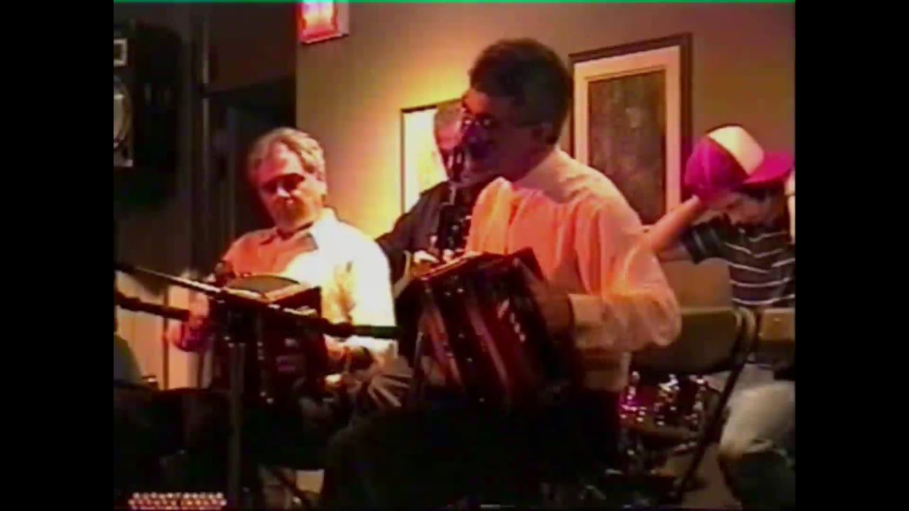 Valse du gigueux, de Jean-Claude Bélanger, par Michel Béchard et Gaston Nolet