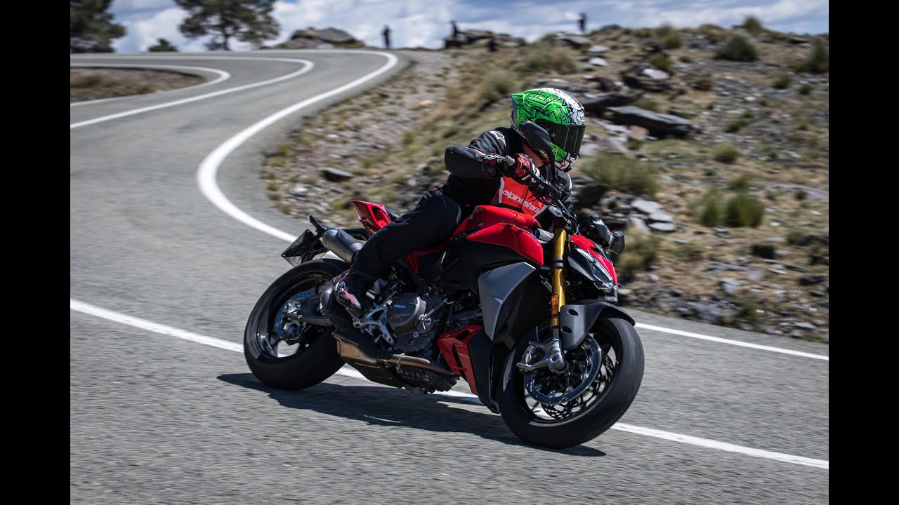 2025 Ducati Streetfighter V2 S