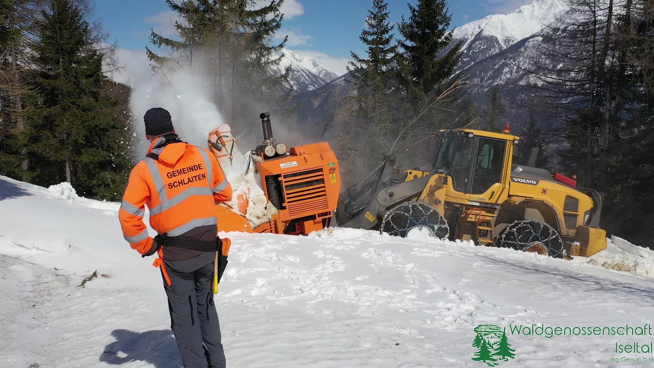 Forstwege auffräsen in Schlaiten mit VOLVO L120H, OVERAASEN UTV 400 & STEYR CVT 6140