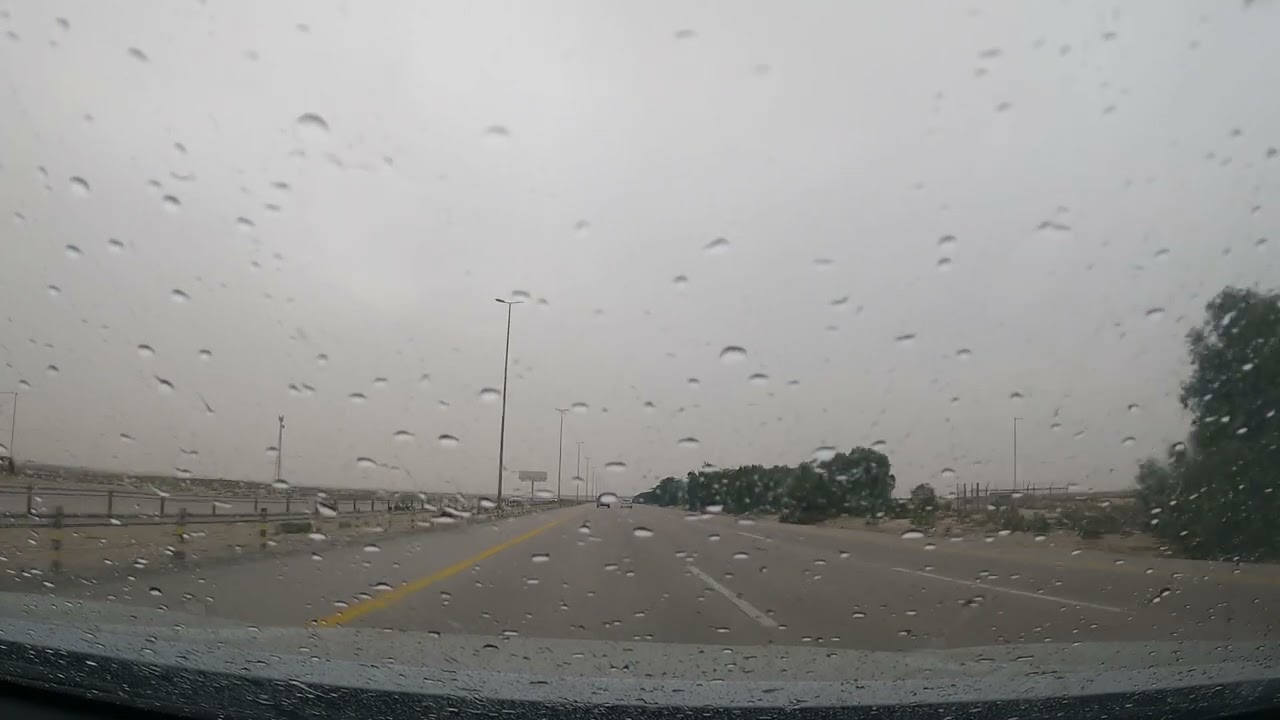 امطار طريق مطار الدمام