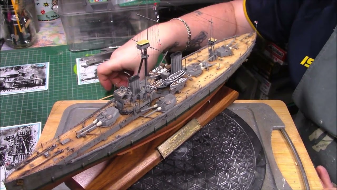 Trumpeter 1:350 - HMS Dreadnought (1915) Buddy build with military modeller Paul (Final reveal)