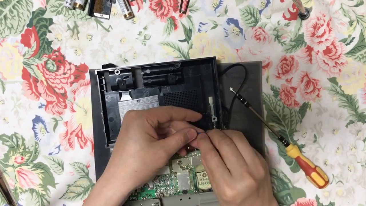 SONY ICF-7600DS Disassembly