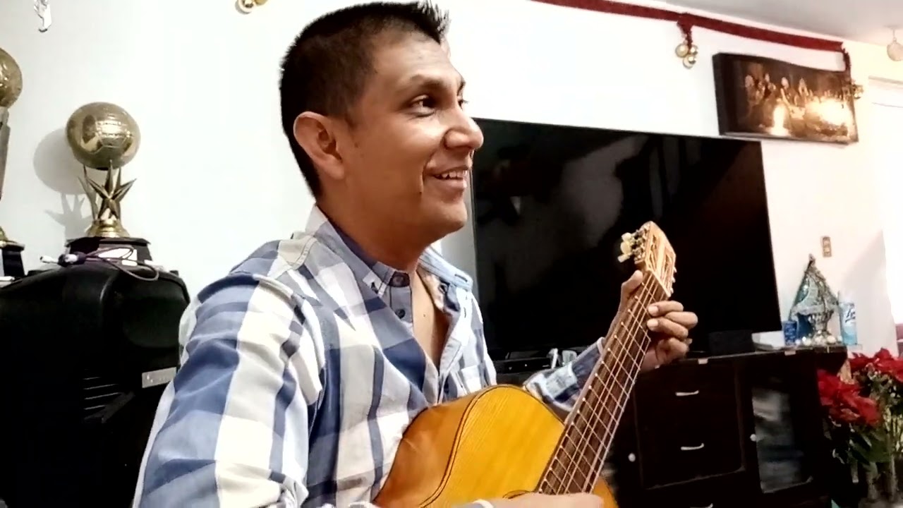 Peter Galicia nos canto mia de Manuel Esperon y Felipe Bermejo Recordando Antonio pedro Infante.