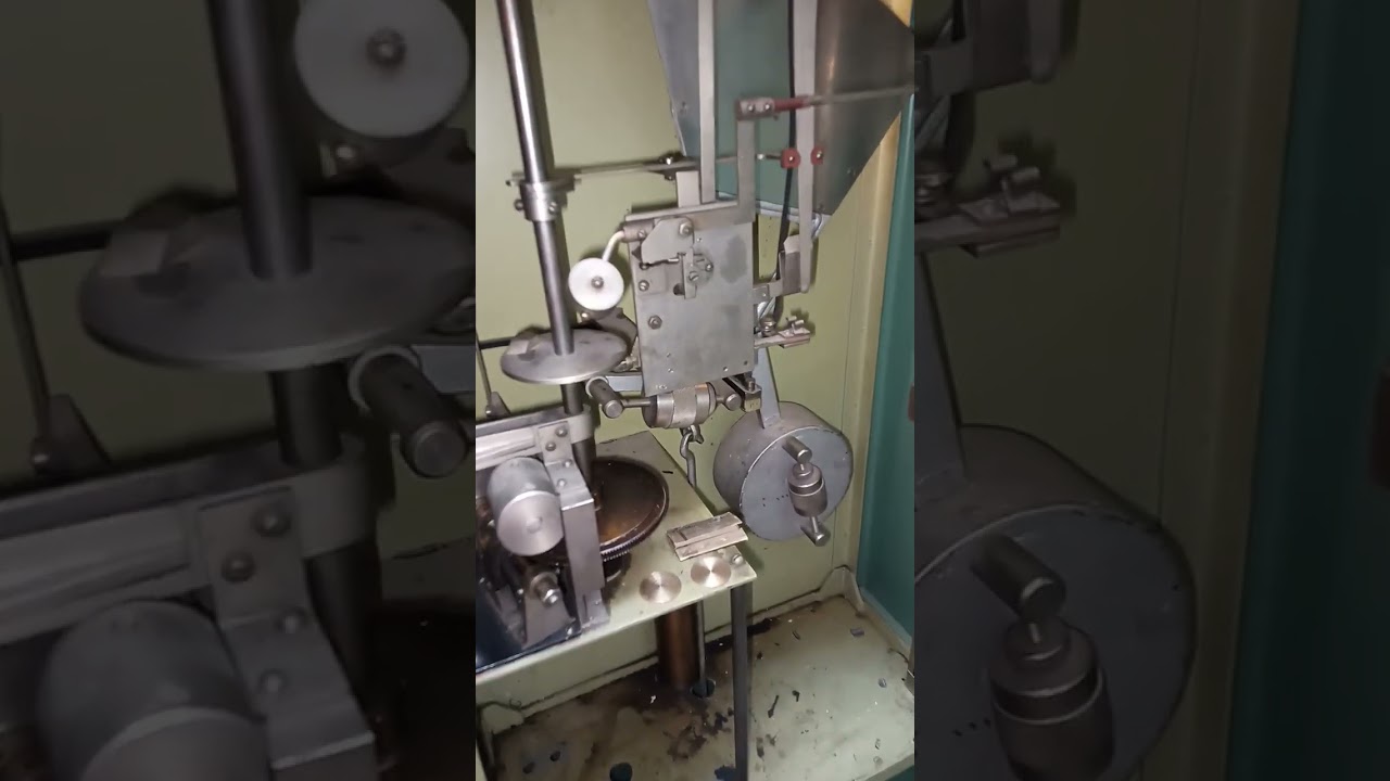 1930 Talking scale is working again 