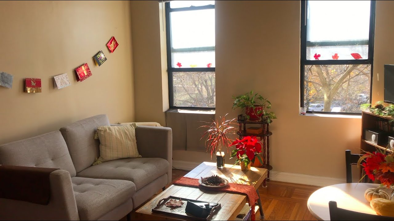 Small (not tiny) Apartment Tour