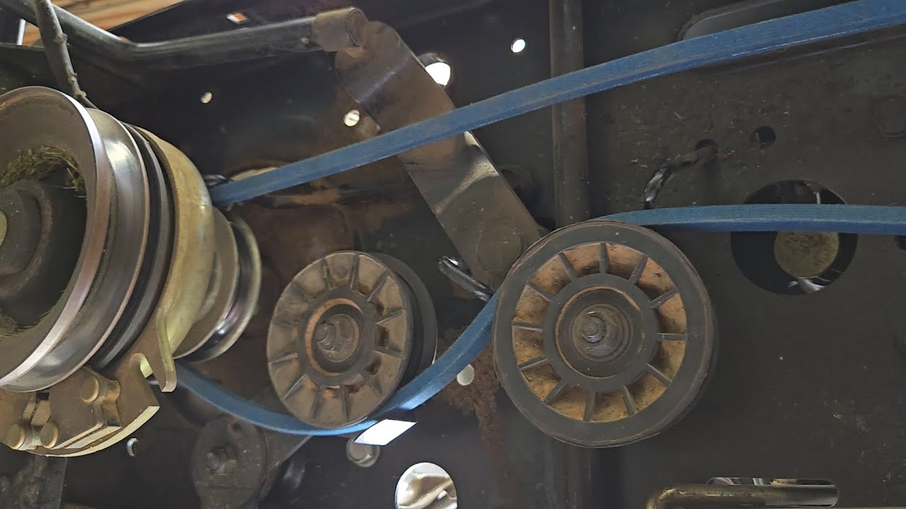 2004 Craftsman Riding Mower Hydrostatic Drive Belt Replacement