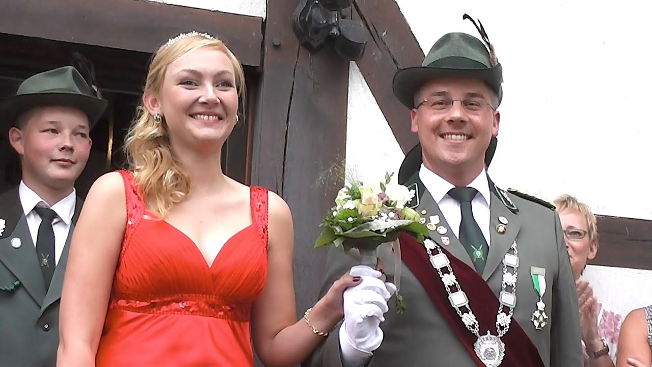 Abholung des Heiligenbergkönigs - 10. Heimatfest in Ovenhausen 2015