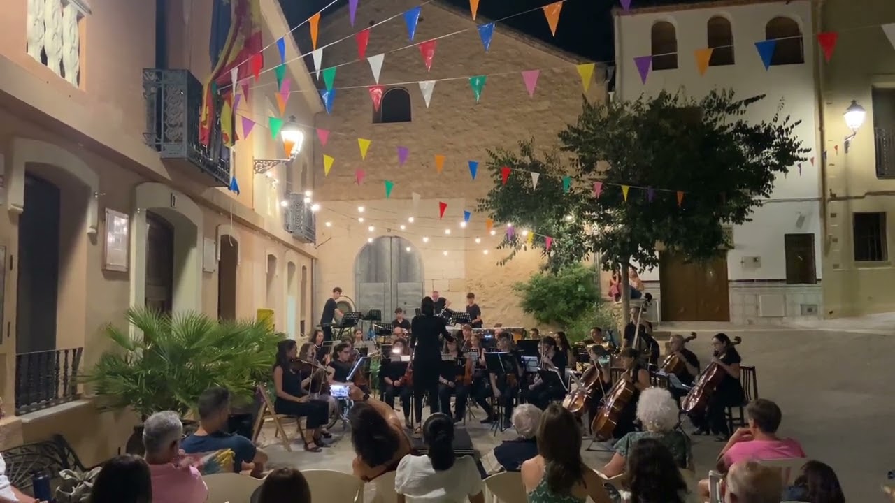 AL-AZRAQ FANTASY (five images for symphonic orchestra) - Juan Fco.  Sanju&aacute;n Rodrigo