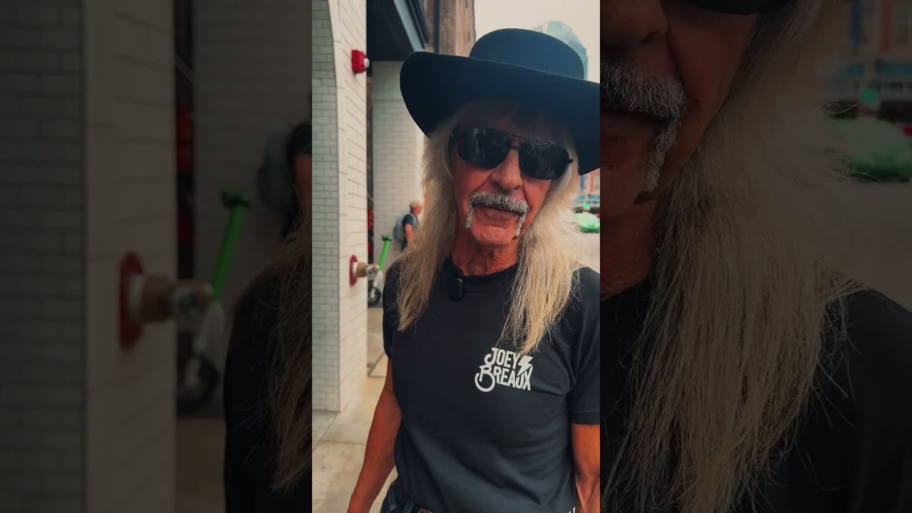 Joey Breaux gets invited to JBJ's Nashville. #joeybreaux #bonjovi #nightclub #broadway #nashville