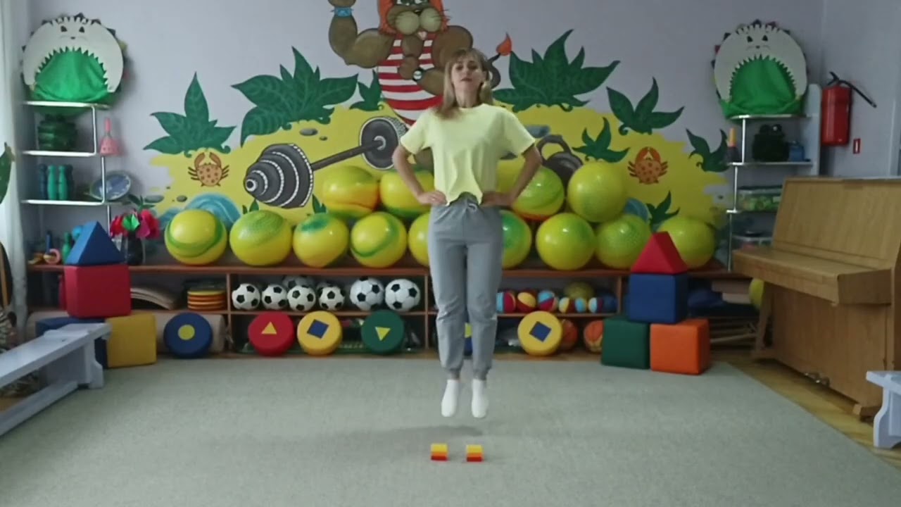 Фізкультура з цеглинками  LEGO 