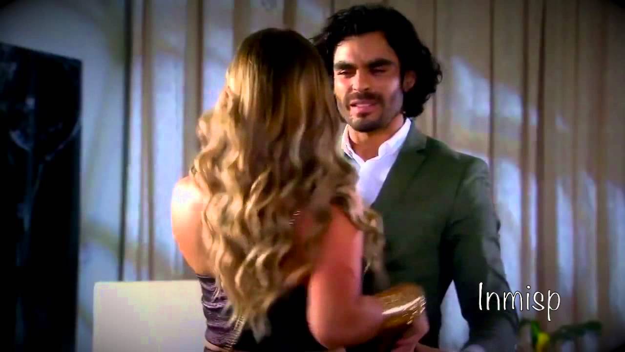 De Pedacitos De Ti 💜- Irina Y Flavio