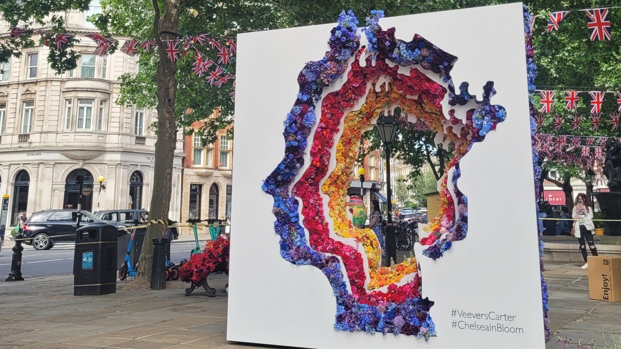 Chelsea in Bloom 2022 & Platinum Jubilee Decorations Walking Tour Sloane Street to World's End
