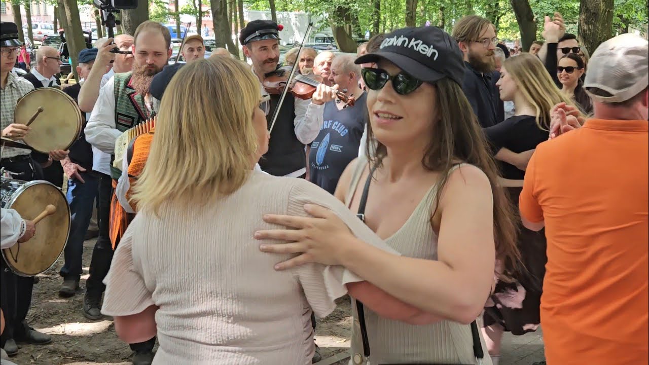 7 czerwca 2026 A to NIESPODZIANKA w Przysuskim PARKU spotkaliśmy ANIĘ ! Pograjka z A. MALIKIEM 