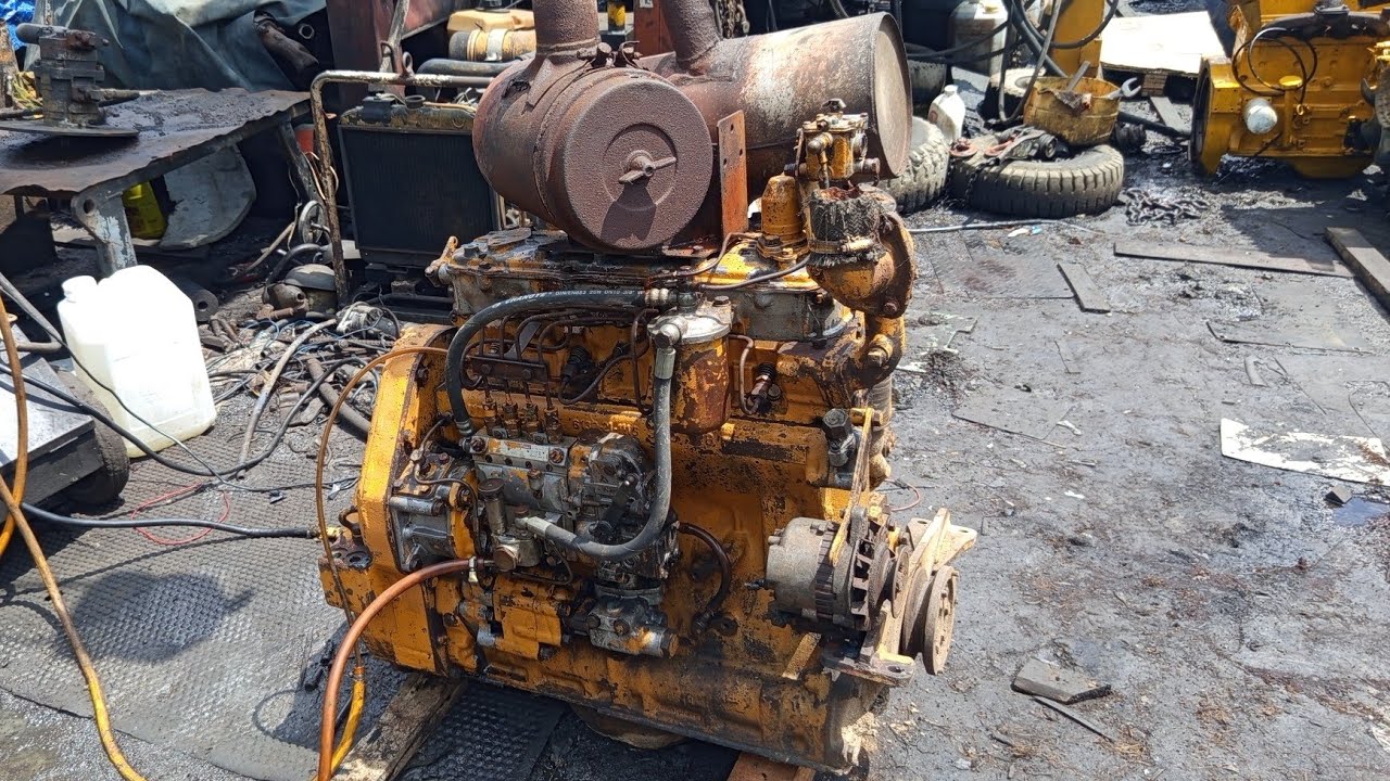 (đ&atilde; b&aacute;n)Komatsu 4D105-1 cắt ủi D3 : 0903003900 Trung Long An