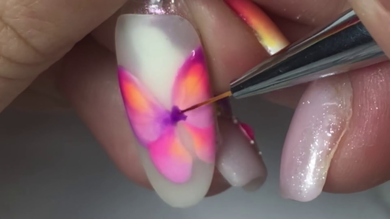 Tutorial 🦋PAPILLON EN GEL PAINT🦋 avec les produits OA nailsystem Par ALEXIAP.Nailartist 🇫🇷