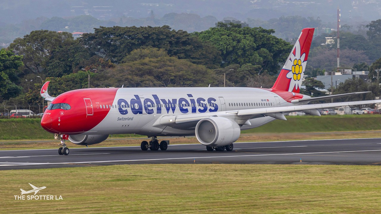 Landing and departures at MROC -Costa Rica