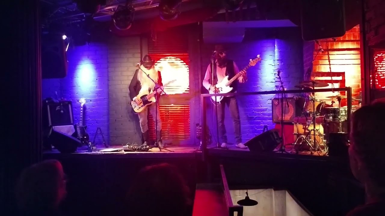 Peta Zeta Top,ZZ Top tribute,My head's in Mississippi #zztop #southernrock #rocknroll #zztoptribute