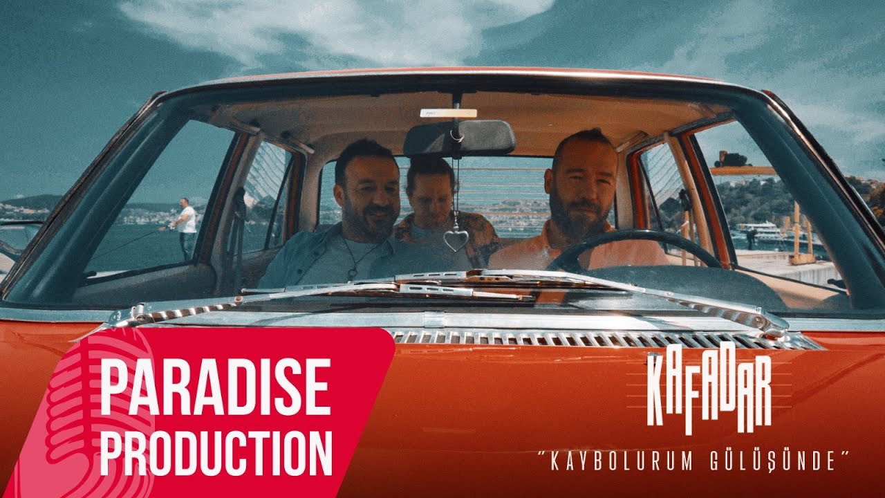 Kafadar - Kaybolurum Gülüşünde
