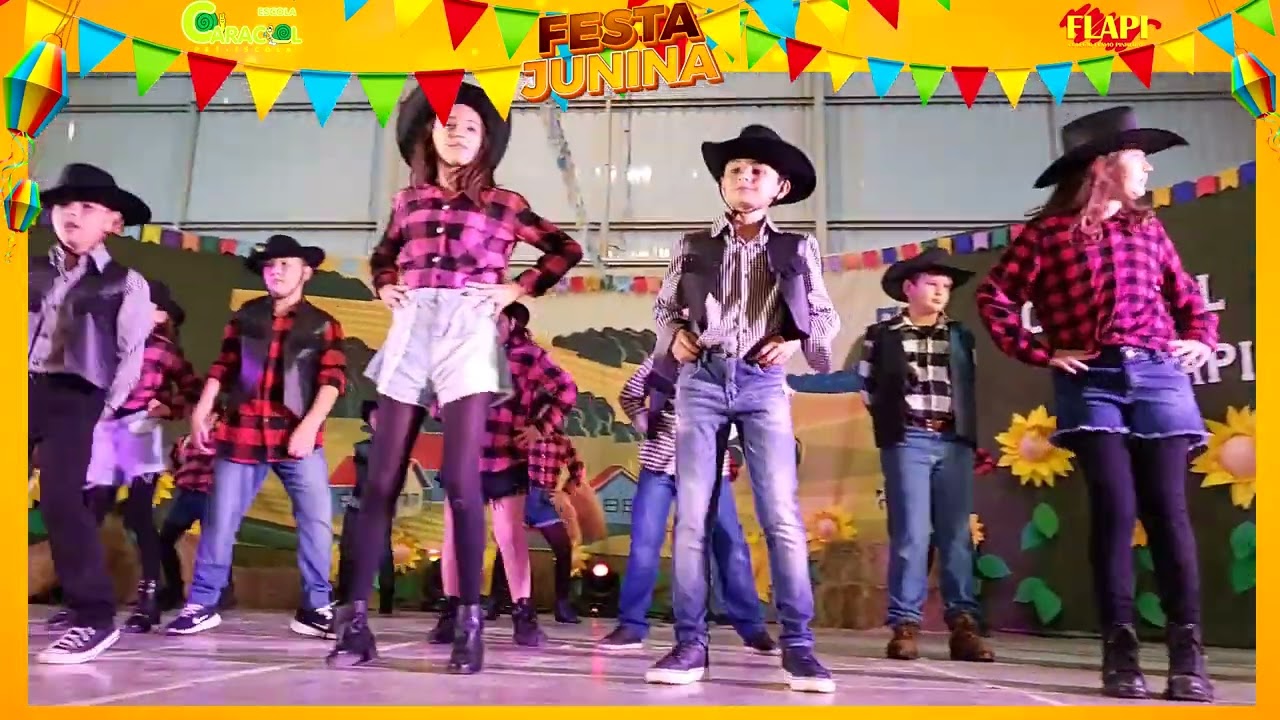Dança Junina da Turminha do 5º Ano
