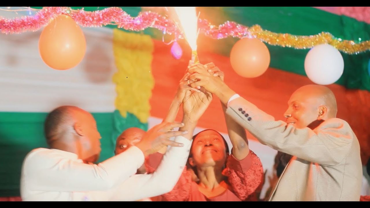 Amahoro Choir(ADEPR Kabutare) imurika album ya mbere: igice cya 2