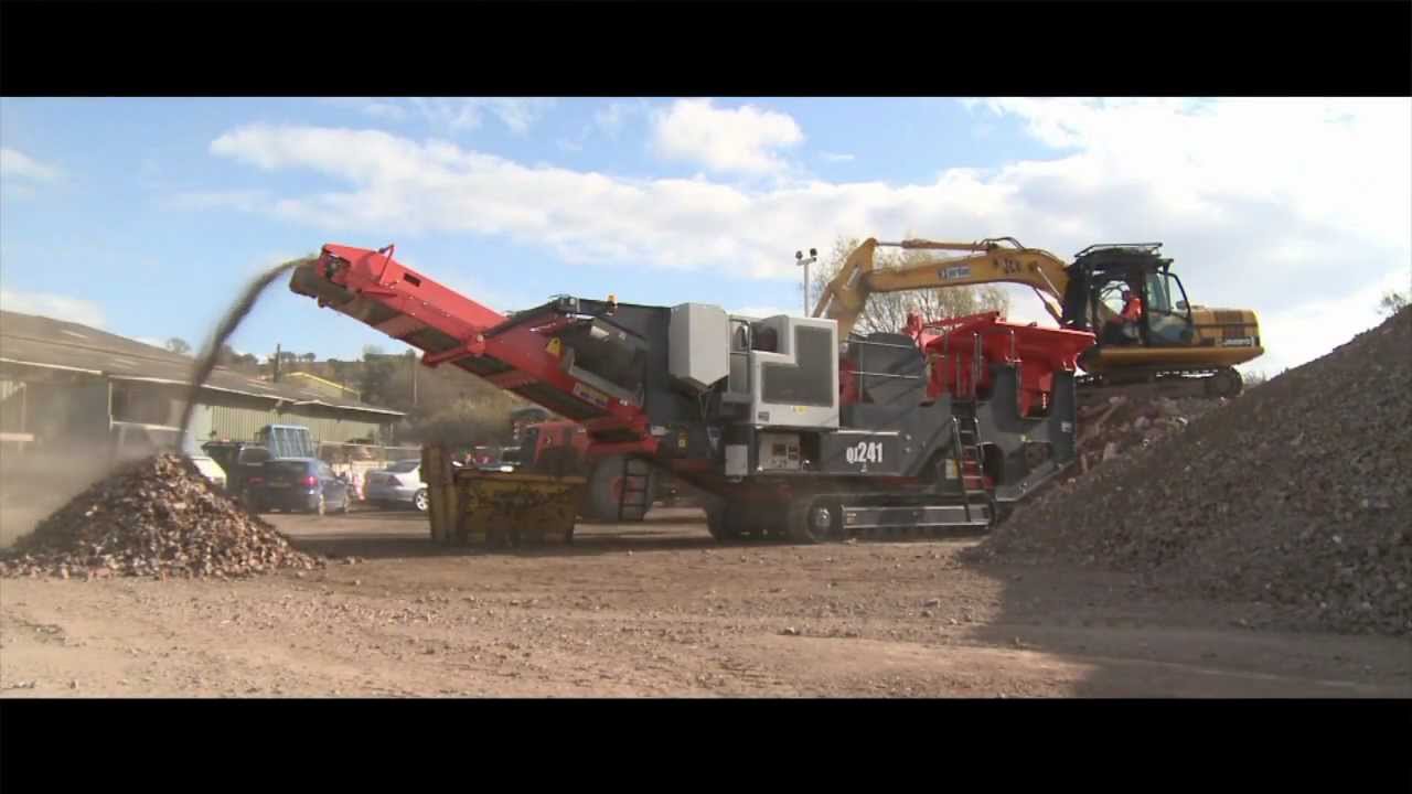 Sandvik QJ241 Compact Tracked Jaw Crusher